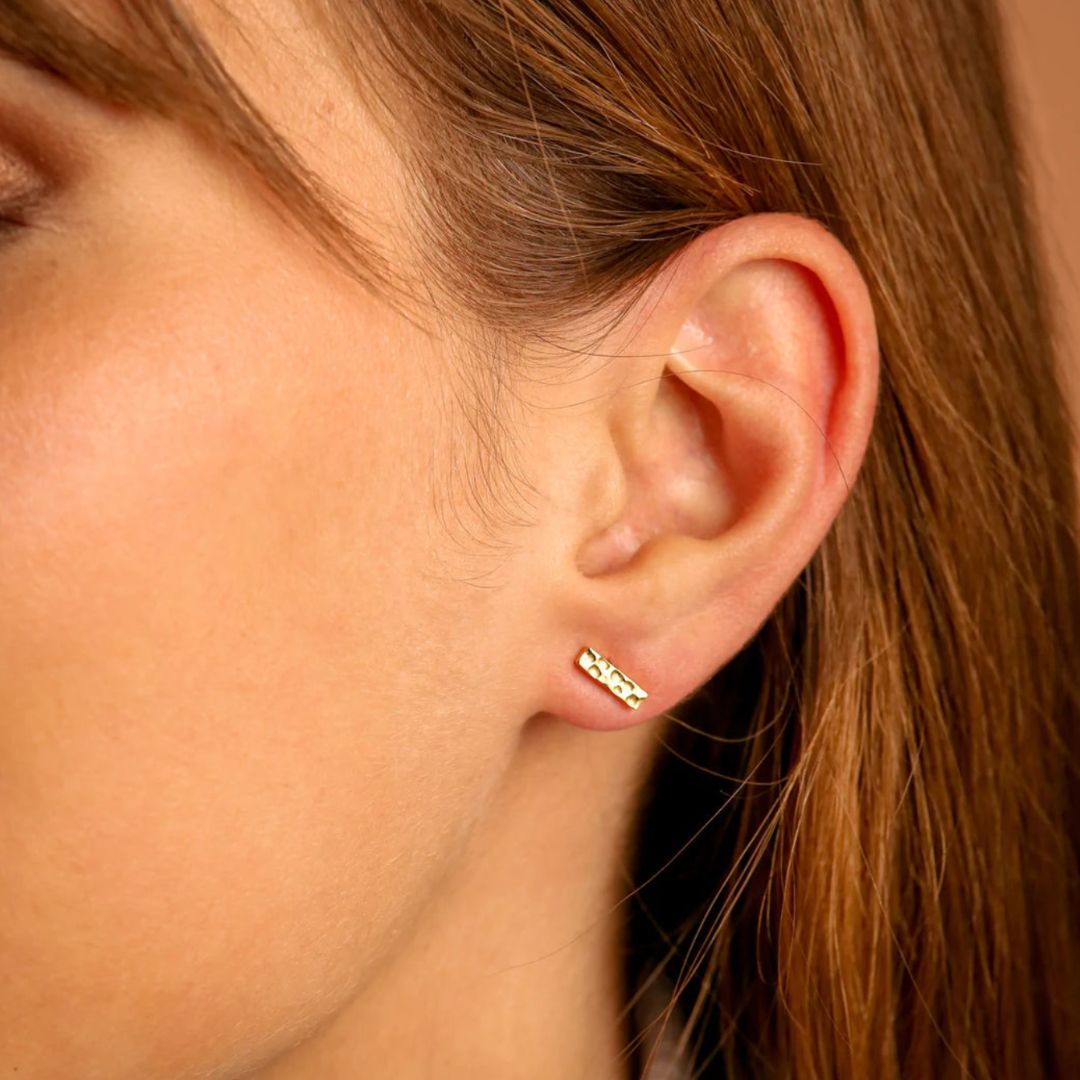 MINIMALIST EARRINGS
