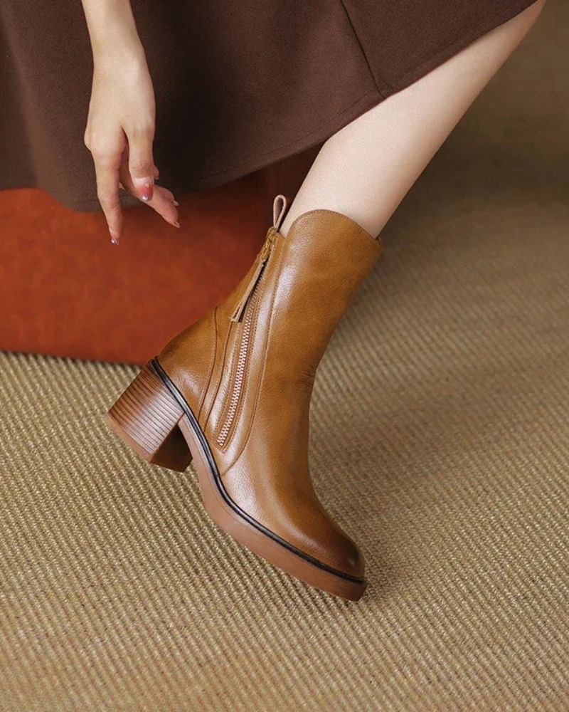 KYRA | ELEGANT & TIMELESS LEATHER ANKLE BOOTS