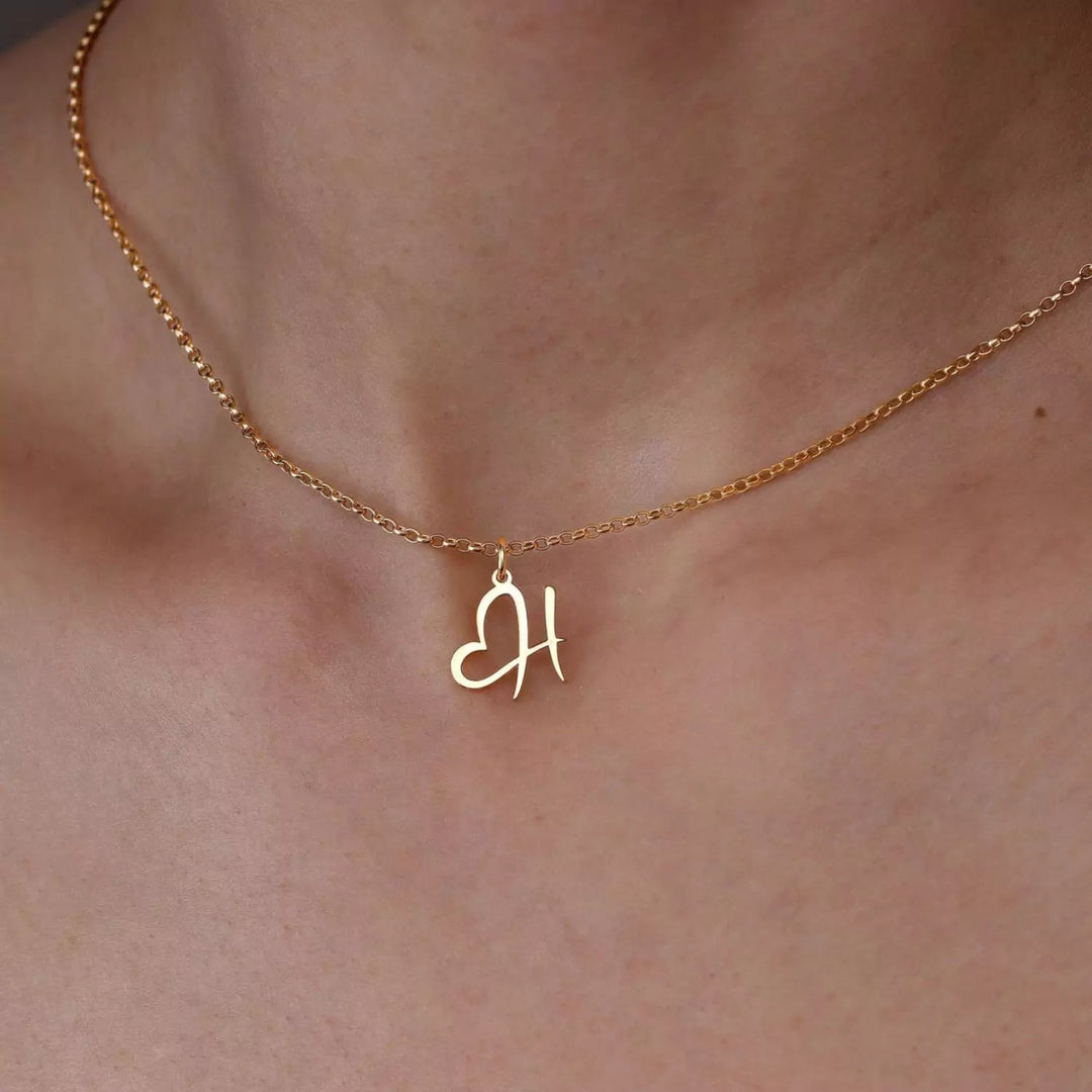 JULIA | INITIAL NECKLACE