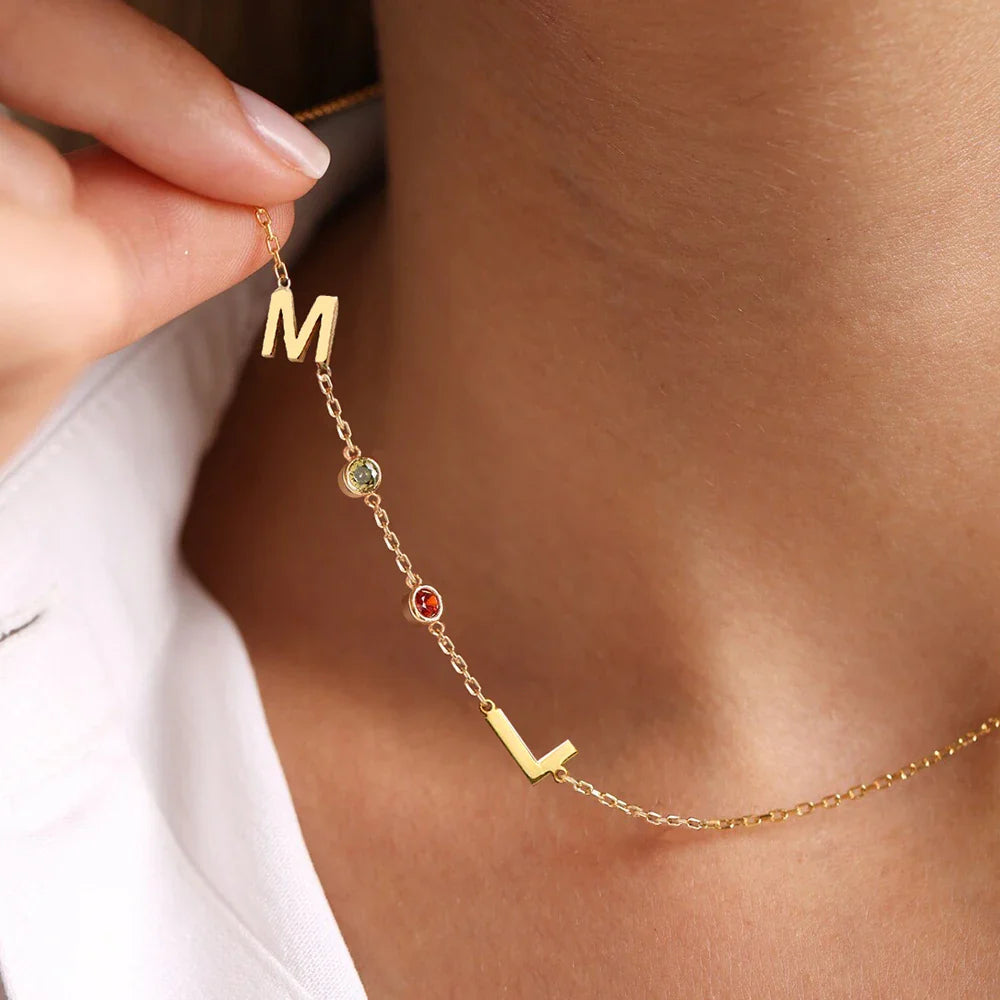 PASSION | INITIAL NECKLACE WITH BIRTHSTONES