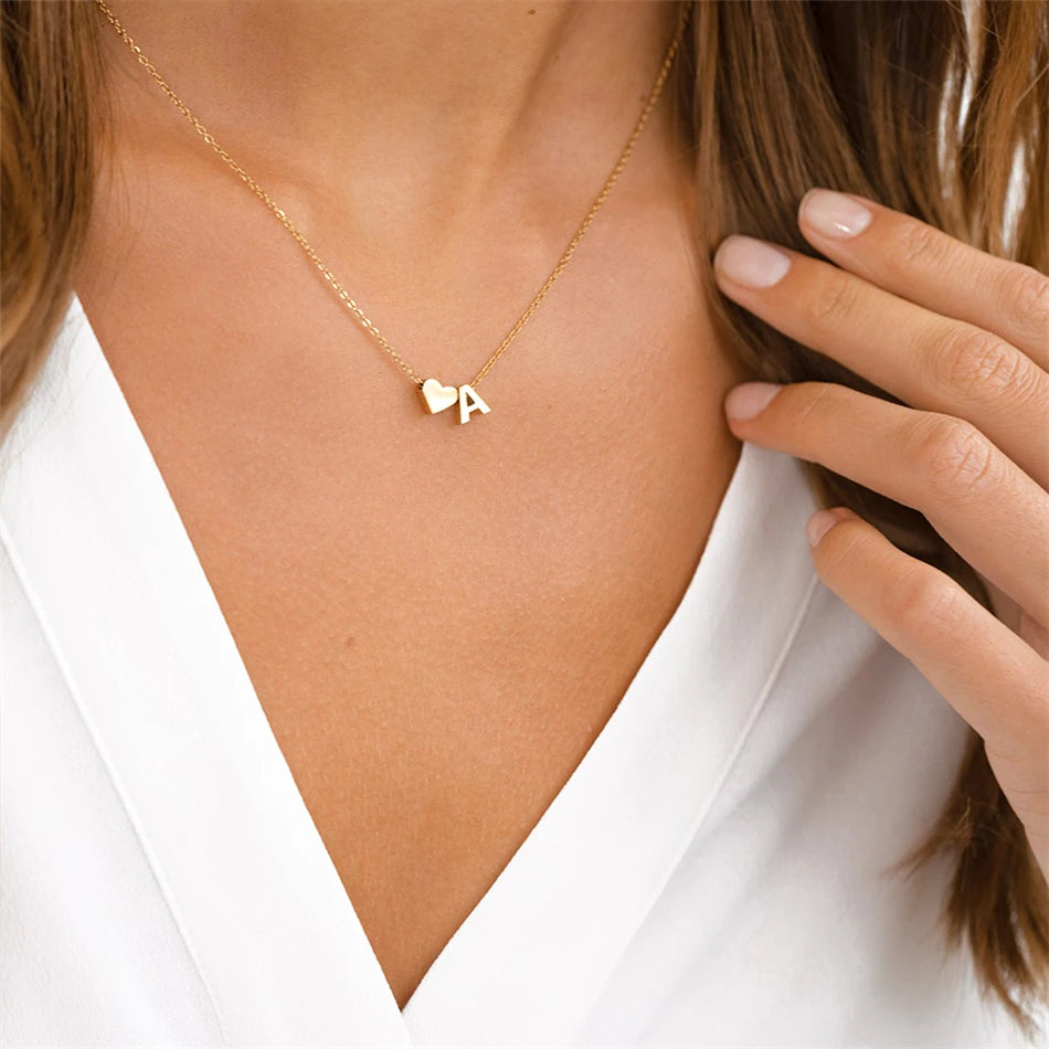 MILENA | INITIAL NECKLACE