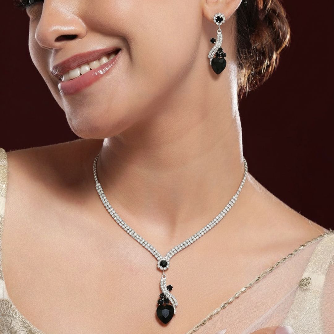 The Amour Jewellery Set