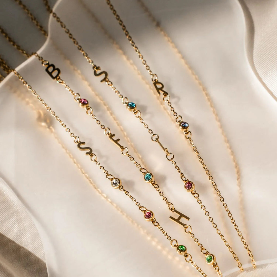 PASSION | INITIAL NECKLACE WITH BIRTHSTONES