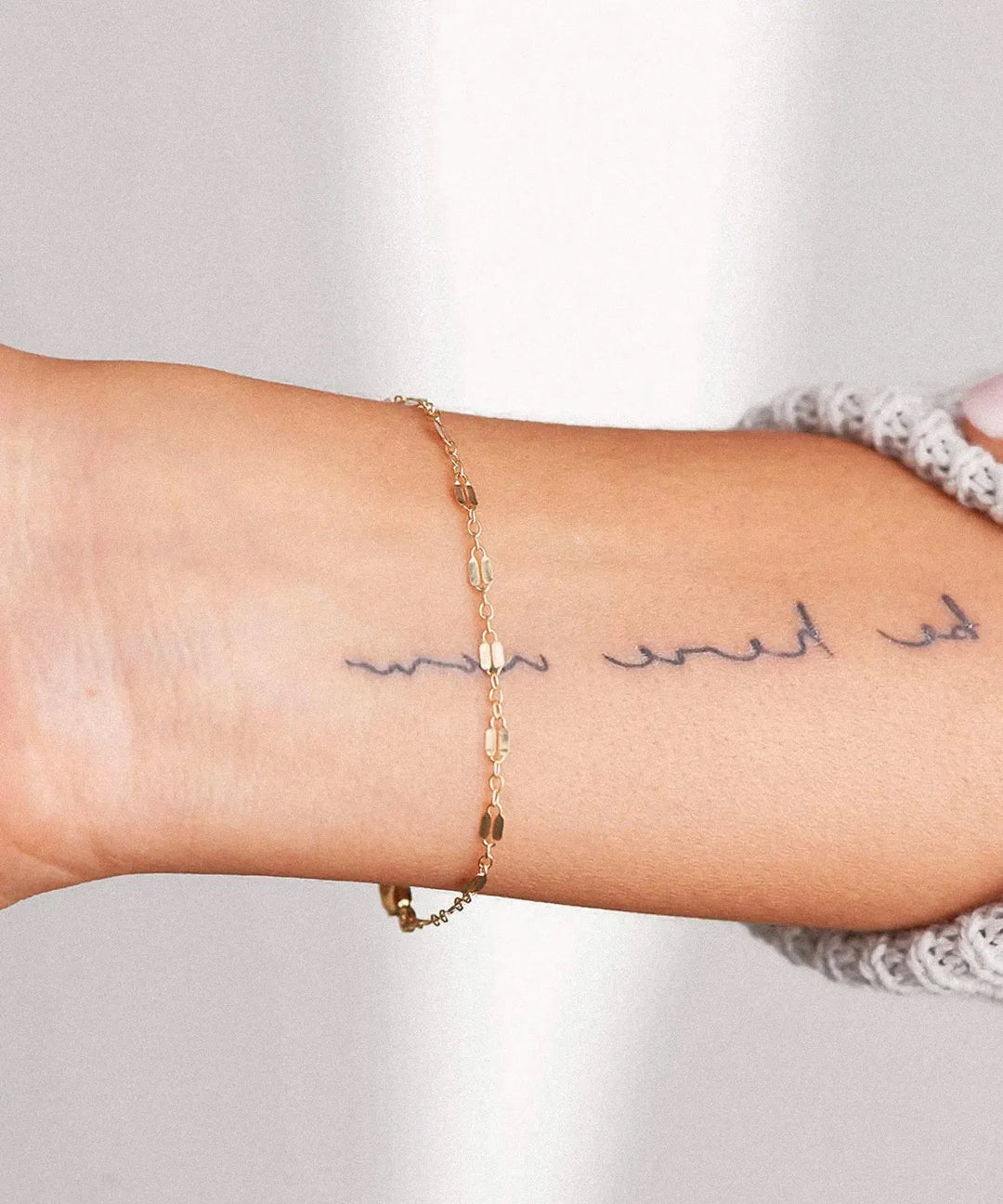 VICTORIA | MINIMALIST BRACELET