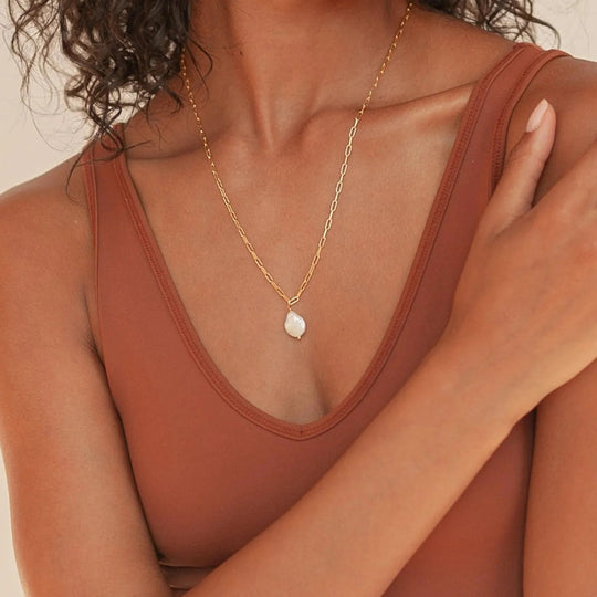 AMALIA | PEARL NECKLACE