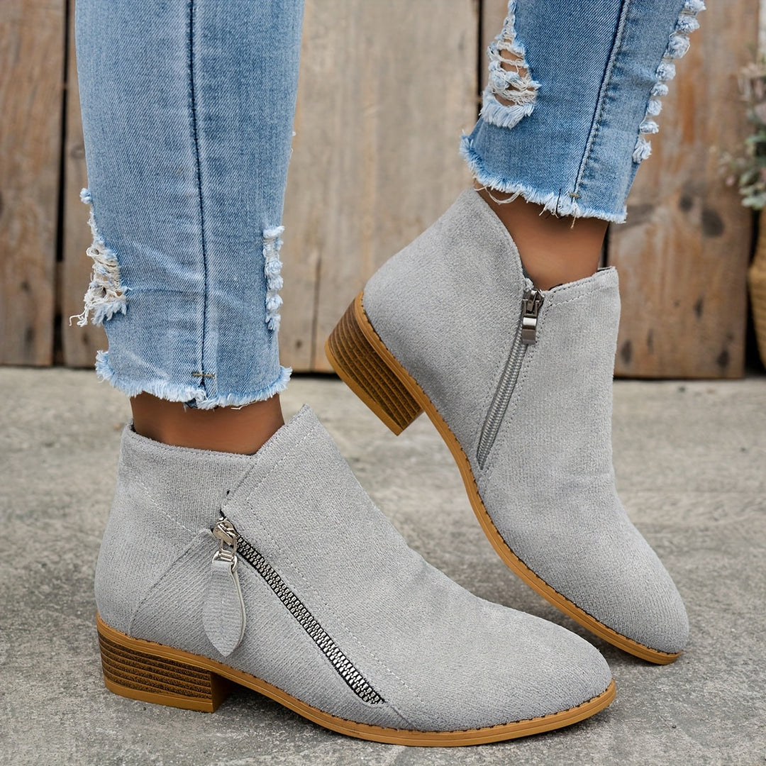 LUCIA | ELEGANT ORTHOPEDIC BOOTS FOR MODERN WOMEN
