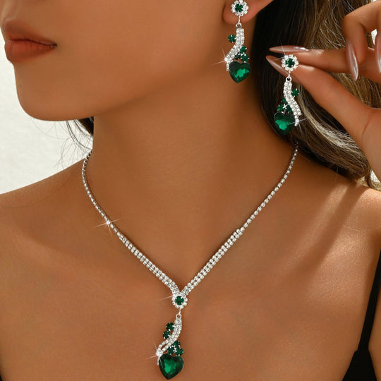 The Amour Jewellery Set