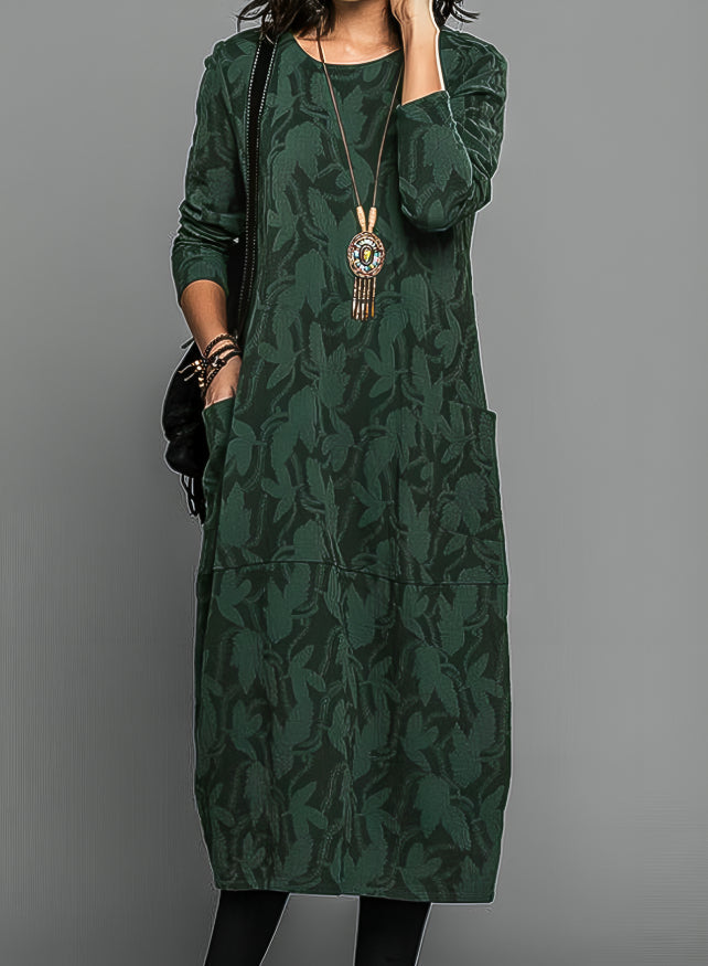 MADDY | WARM WINTER DRESS WITH ELEGANT CUT