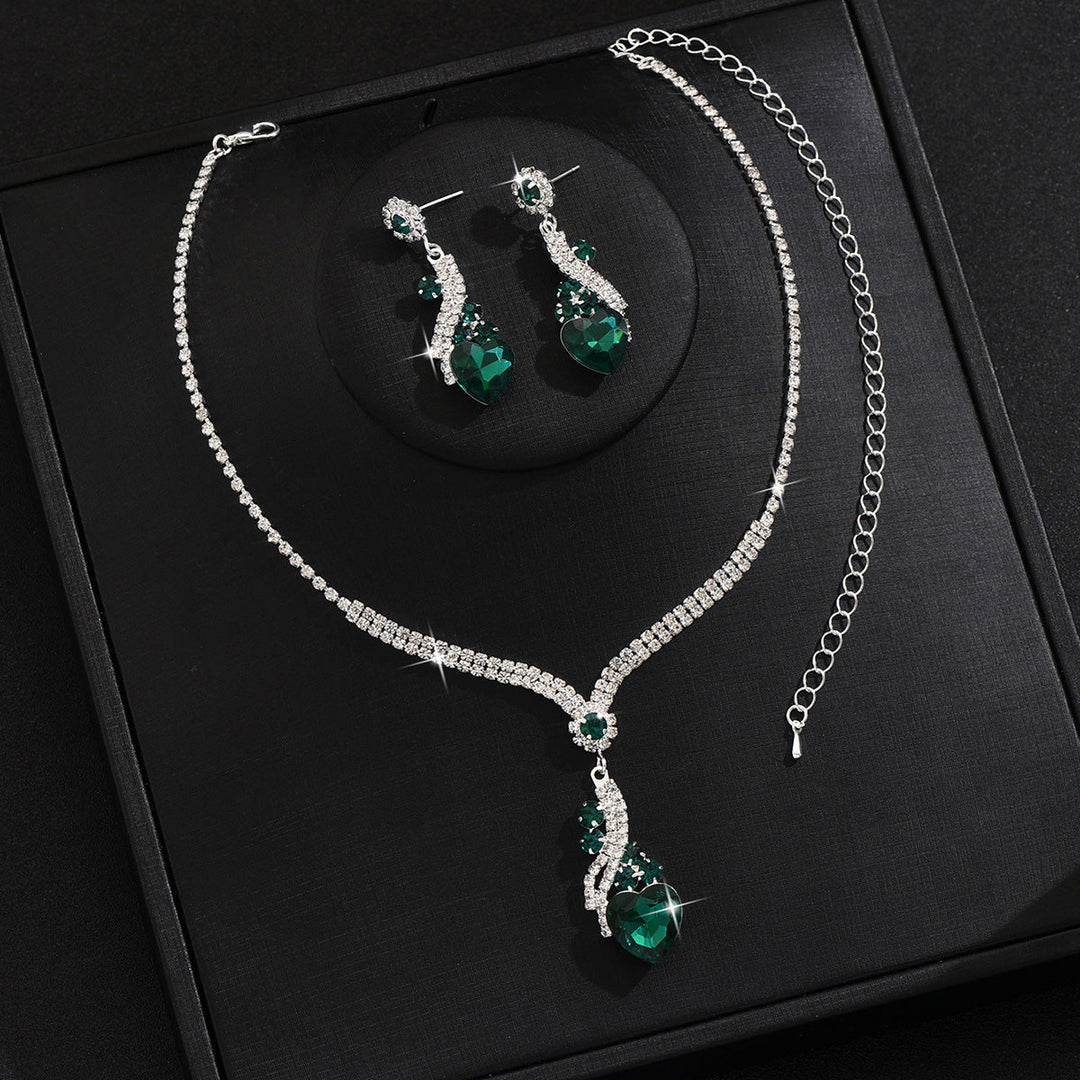 The Amour Jewellery Set